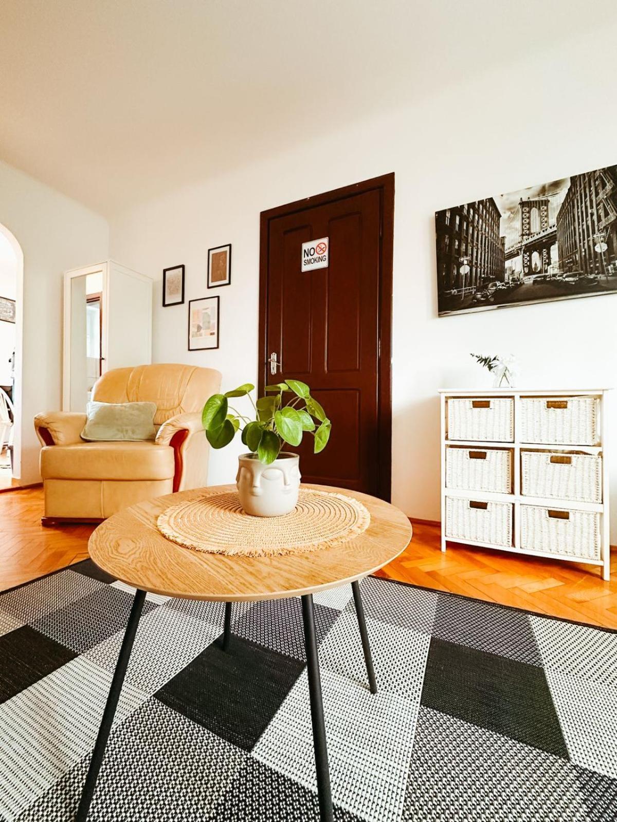 Apartament Noah Downtown Timişoara